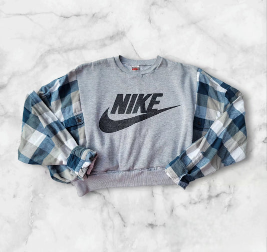 Nike crewneck flannel