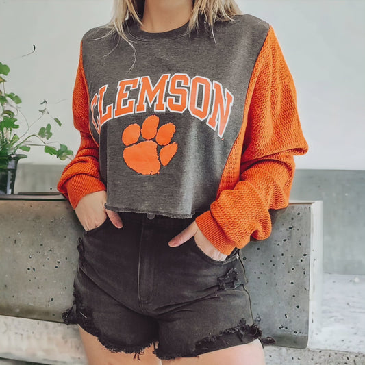 Vintage cropped champion Clemson Tigers crewneck x vintage sweater sleeves