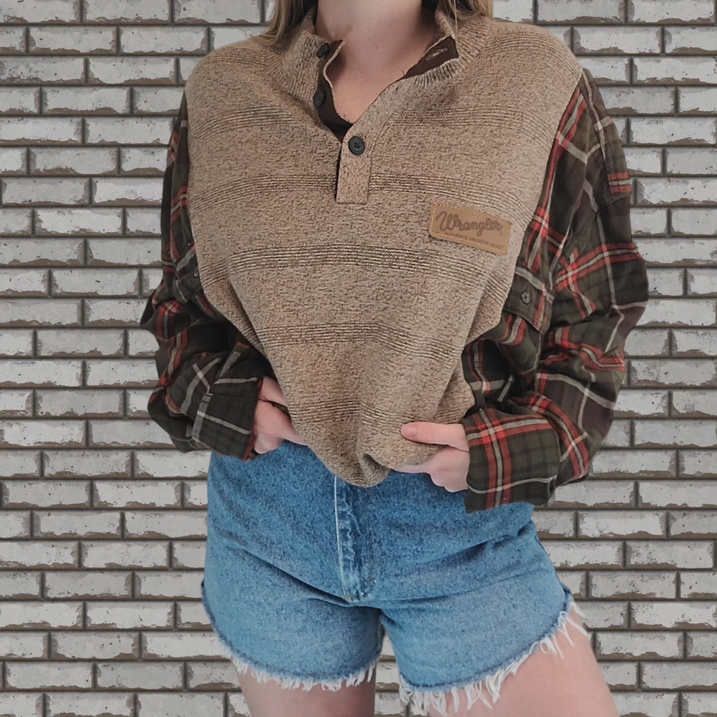 Neutral 3 button pullover x olive flannel with vintage wrangler patch