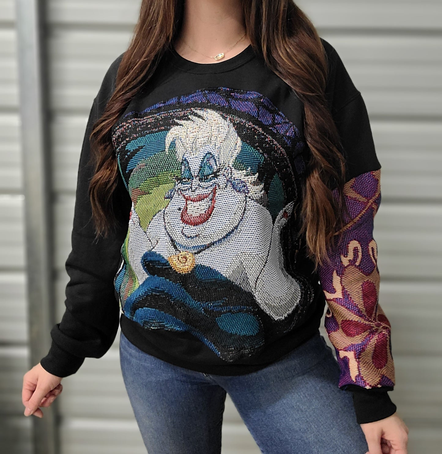 🐙 Ursula tapestry crewneck