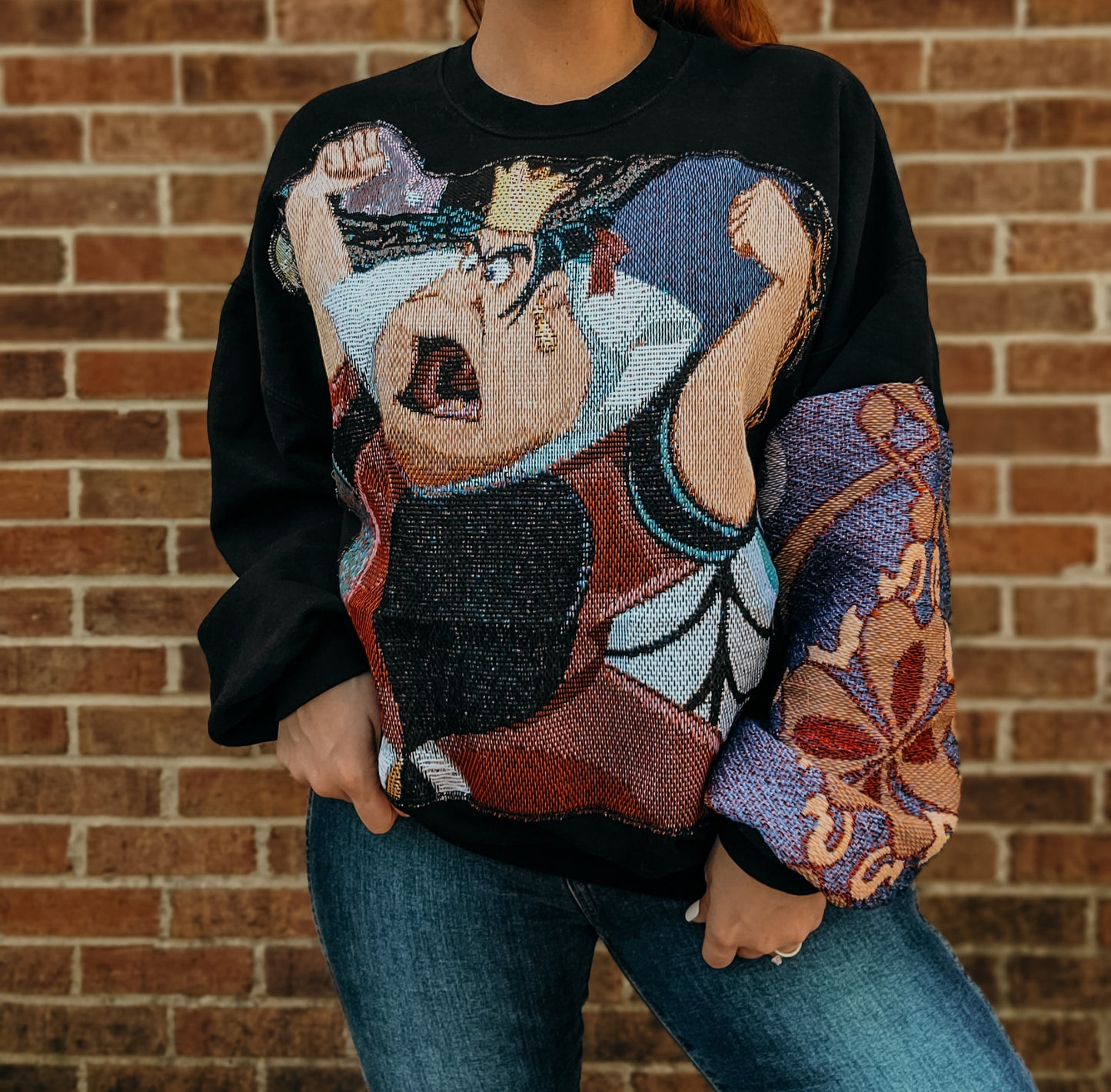 ❤️ Queen of Hearts tapestry crewneck