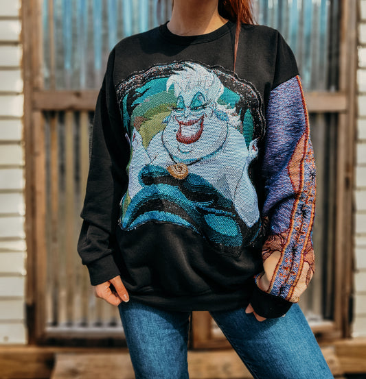 🐙 Ursula tapestry crewneck