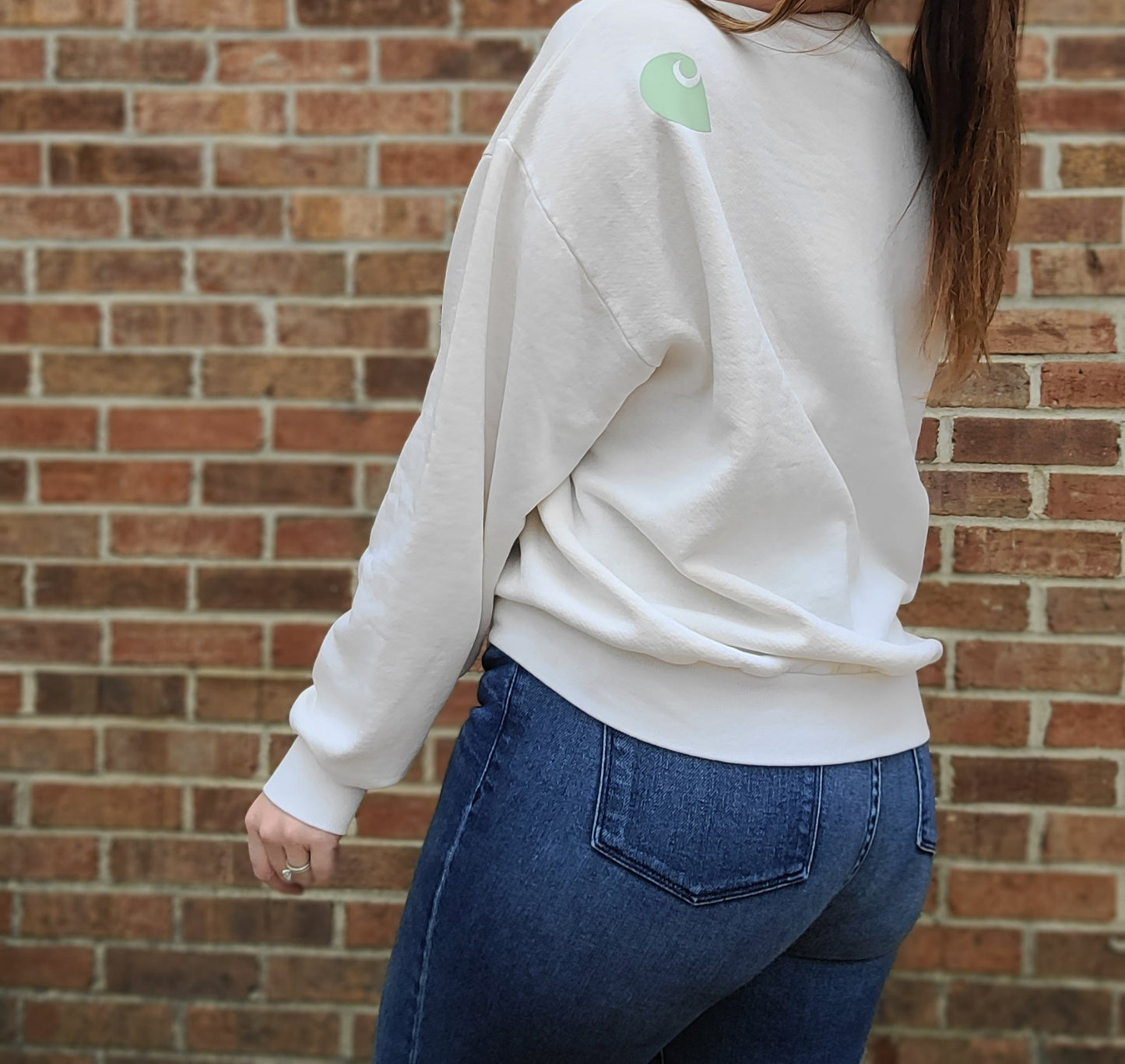 Vintage crewneck with mint green carhartt logo