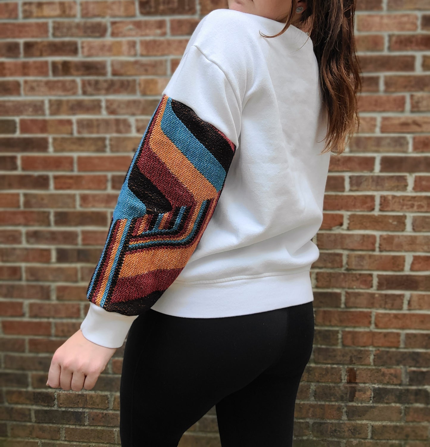 Crewneck with tapestry sleeve/ nike check